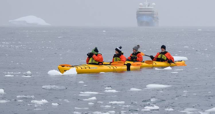Îles Shetland du Sud et péninsule Antarctique avec options de restauration halal - Albatros Expeditions 2
