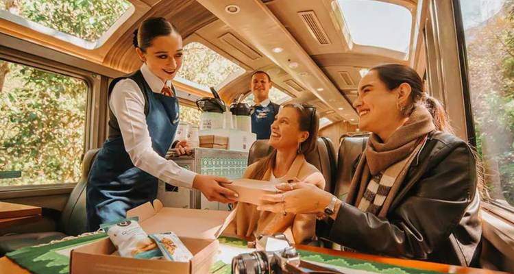 8 DAYS TOUR: LIMA, CUSCO, MACHU PICCHU & PUNO – INCLUDES DOMESTIC FLIGHTS & VISTADOME TRAIN - Waman Adventures 6