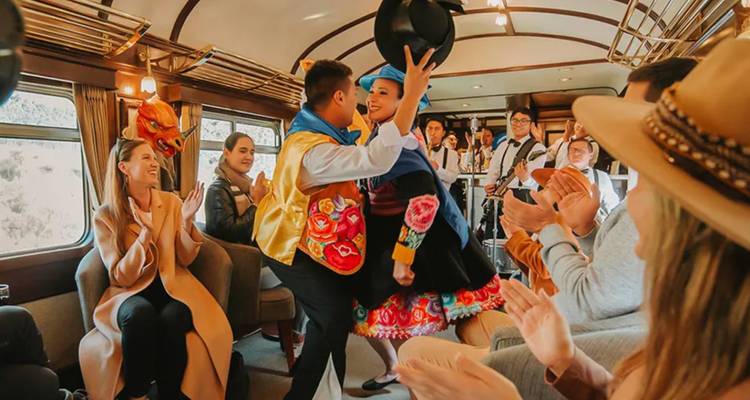 8 DAYS TOUR: LIMA, CUSCO, MACHU PICCHU & PUNO – INCLUDES DOMESTIC FLIGHTS & VISTADOME TRAIN - Waman Adventures 7