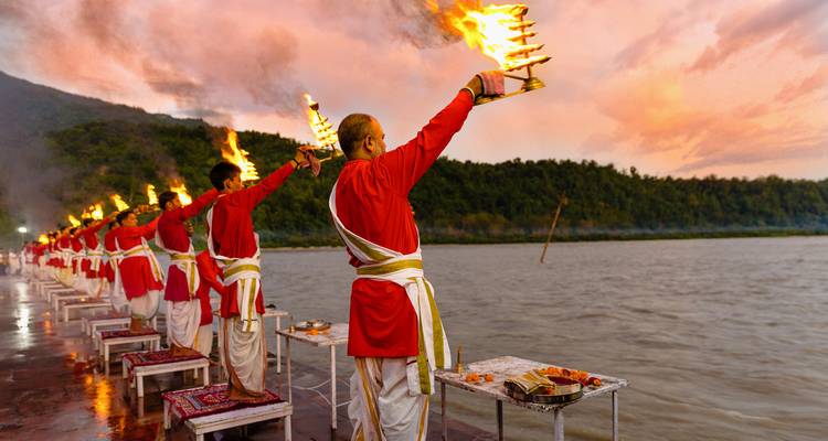 09-Day Northern India Cultural and Spiritual Tour - SafeHands Travels 4