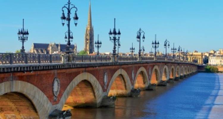 Oenological cruise: At the heart of a prestigious wine region (port-to-port cruise) - CroisiEurope River Cruises 6