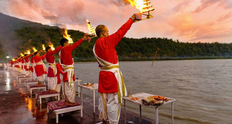 Circuit spirituel et culturel de 8 jours en Inde du Nord - SafeHands Travels 3