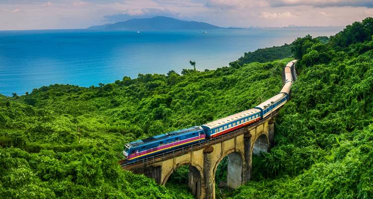 Visite de la ville de Hué depuis Hoi An et Da Nang - Visite privée en limousine - Truong Sa Tourist 6