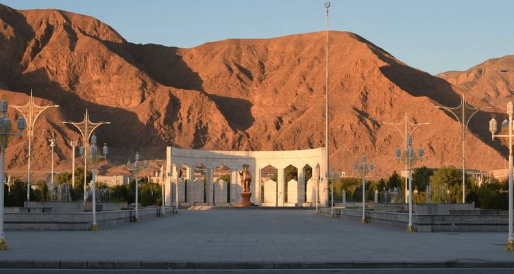 Discover Turkmenistan - Stantours 8