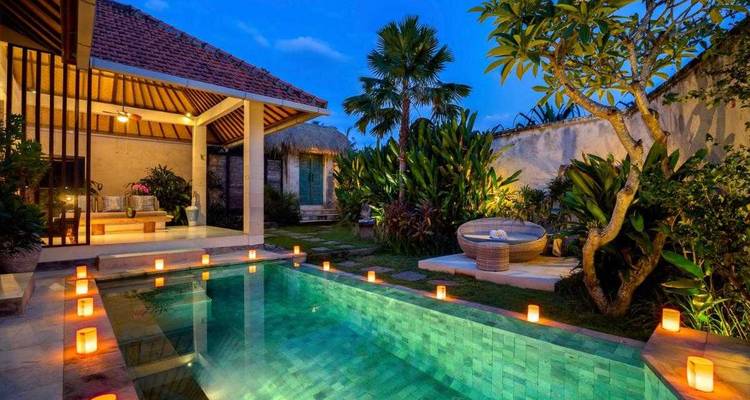 Bali Tent Pool Villa, Komodo & Malaysia Adventure - Vio Travel 3