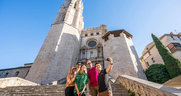 Montserrat, Gérone et Costa Brava en 2 jours depuis Barcelone - WORLD EXPERIENCE 3