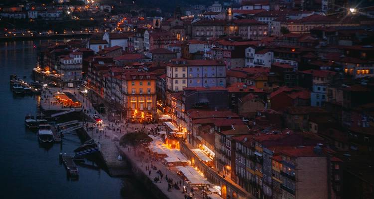 Porto, Nazaré et Óbidos en 2 jours depuis Lisbonne - WORLD EXPERIENCE 8