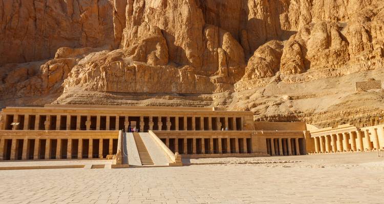 Timeless Treasures of Egypt: 8-Day Cairo, Luxor & Aswan with Nile Cruise -  Black Camel Tours e. U. 8