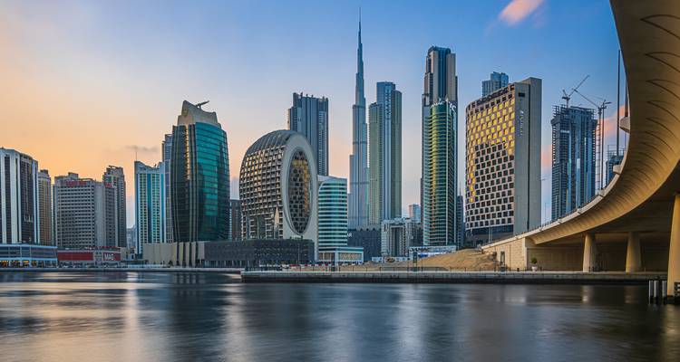 Adventure tour Qatar - Dubai - Abu Dhabi - Oasis Travel 2