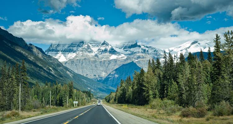Canadian Rockies Summer Adventure - 4 days - On The Go Tours 2