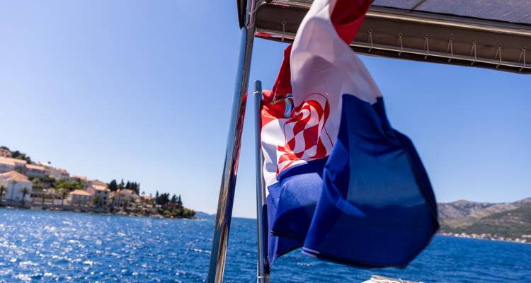 5-day Dubrovnik to Split one-way cruise - Premier Plus boat, Over 40s - Go Croatia Sail 2