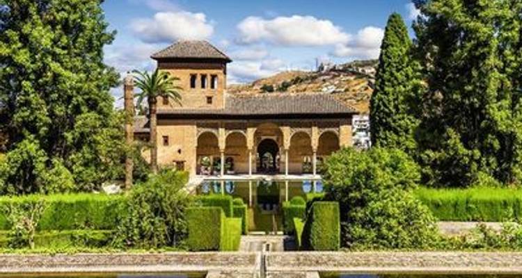 Mediterranean Legacies: From the Balearic Islands to Andalusia - Between Enchanting Islands and Moorish Treasures (port-to-port package) - CroisiEurope River Cruises 9