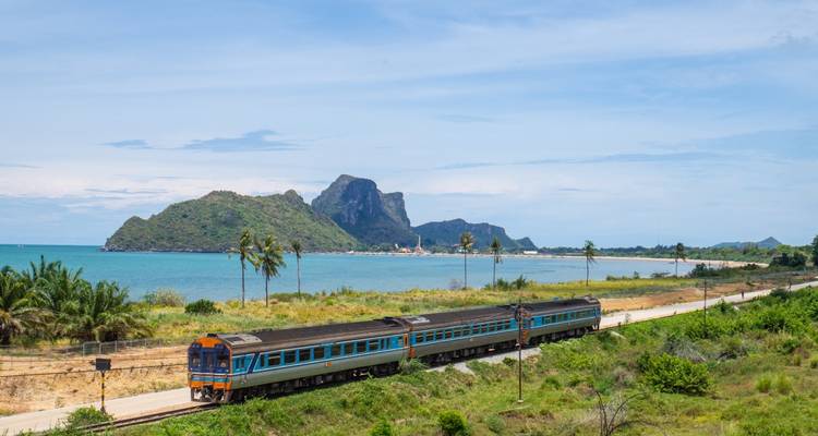 Singapore to Bangkok by Rail - Wendy Wu Tours 1
