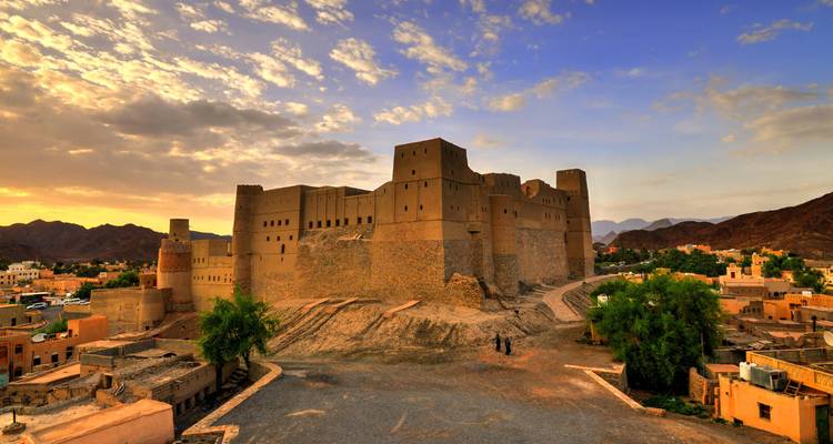 Oman Rooftop Tent Adventure Tour - Oasis Travel 8