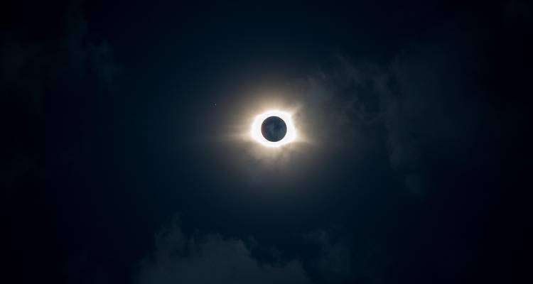 8 jours Péninsule de Reykjanes, points forts du sud de l'Islande et éclipse solaire - STM Tours LLC 5