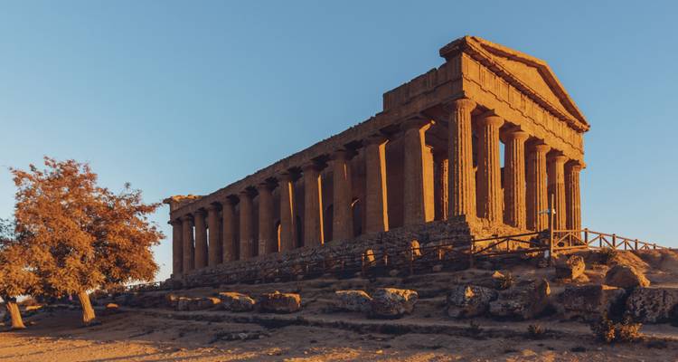Small Group Sicilian Secrets Premium Collection - Unique Tour of Sicily (maximum 14 pax, mono English) - Dimensione Sicilia - Dimsi Incoming Operator Srl  3