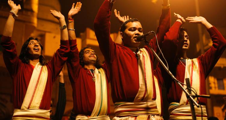 5-Day Guided Tour to Varanasi, Ayodhya, and Prayagraj -  Taj Voyages Tours  4