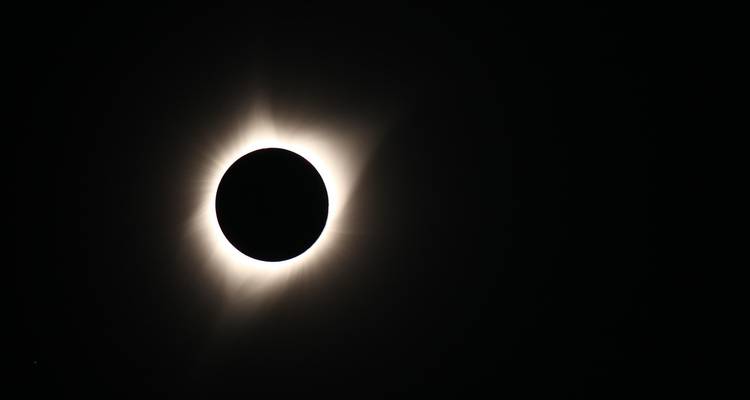 5 jours Reykjavík Islande & Eclipse solaire aventure en mer - STM Tours LLC 1