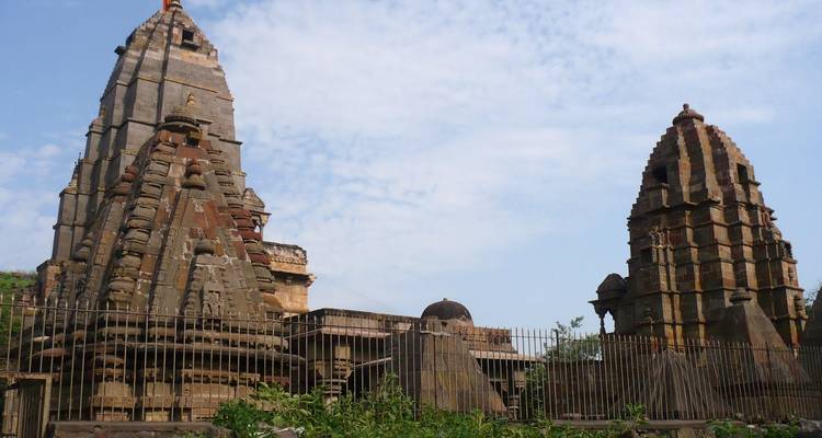 3-Day Mahakaleshwar and Omkareshwar Spiritual Tour - SafeHands Travels 2