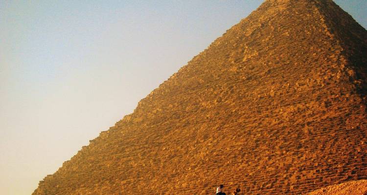 Best of Egypt (Pyramids & GEM - Alexandria - Saqara & Mimmphis)  5 Days - World Skyway  6
