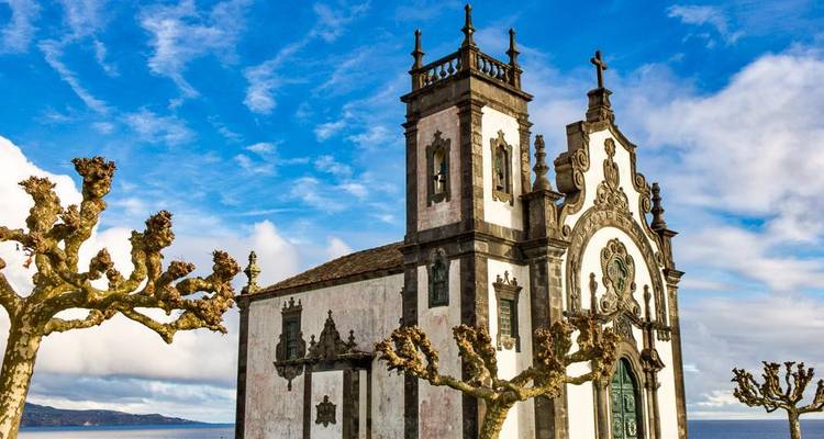 Azores - 9 Days Adventure Trip - Chamaeleon 1