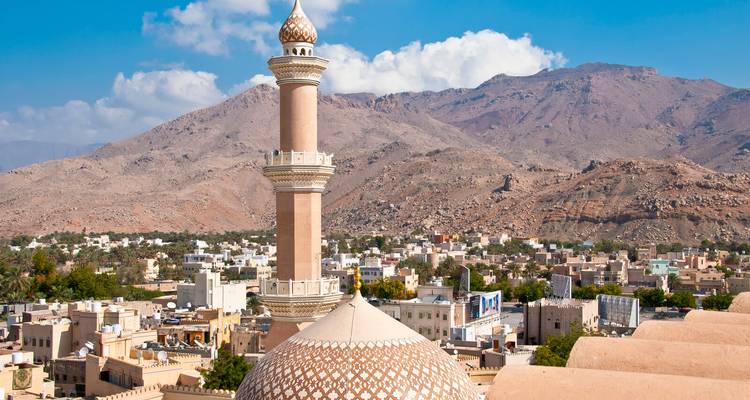 Oman compact - Oasis Travel 3