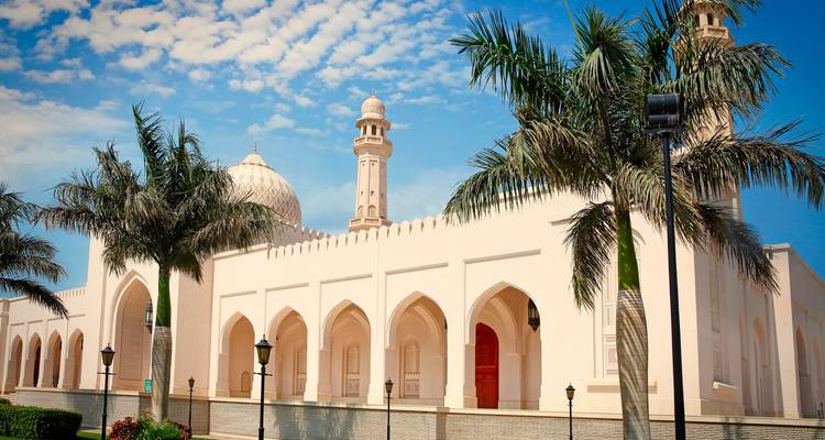 Oman compact - Oasis Travel 7