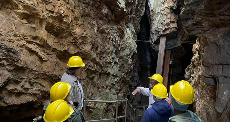 Cradle of HumanKind – Maropeng and Sterkfontein Caves - Africa Moja Tours & Transfers 5