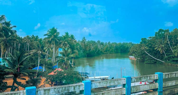 Kovalam : 3 jours de plage avec visite de la plage du phare -  Taj Voyages Tours  2
