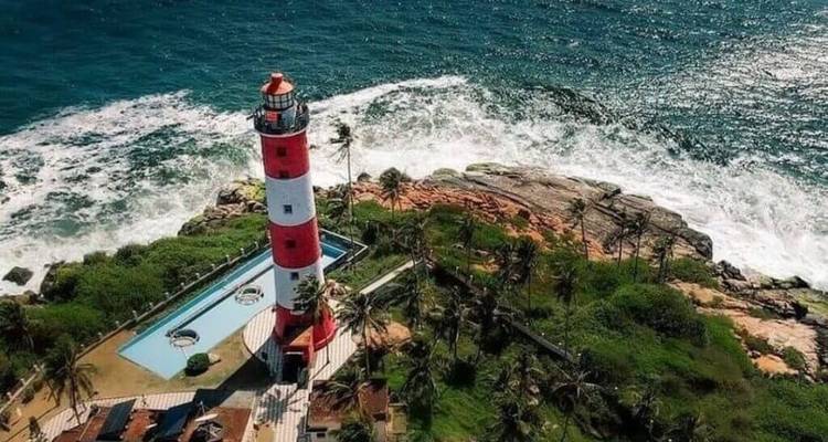 Kovalam : 3 jours de plage avec visite de la plage du phare -  Taj Voyages Tours  3