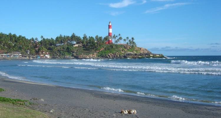 Kovalam : 3 jours de plage avec visite de la plage du phare -  Taj Voyages Tours  4