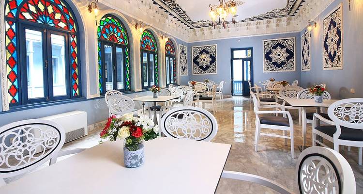 Premium Azerbaijan, Georgia & Armenia (8 destinations) - Intrepid Premium 9