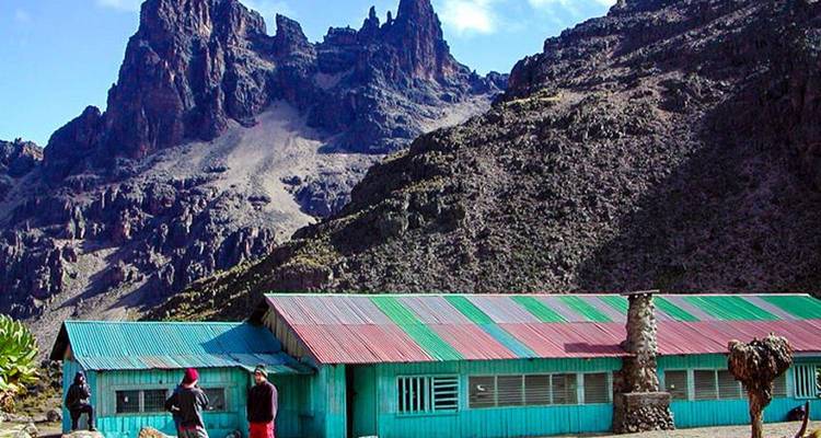 2 jours d'ascension du Mont Kenya avec nuitée - Route de Sirimon - Pure African Expeditions 4