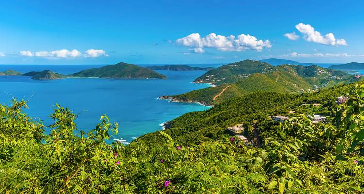 Cachettes pour la navigation de plaisance dans les Caraïbes 2027-2028 - Emerald Cruises 5