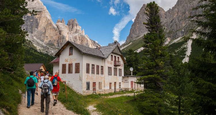 Randonnée dans les Dolomites - Campitello - Explore! 9