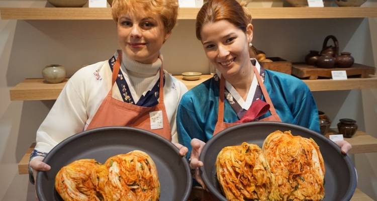 11 jours Découvrez le meilleur de la Corée et du Kyushu japonais (guide et chauffeur privés）Family Tour Customizable - UME Travel Co. Ltd 2