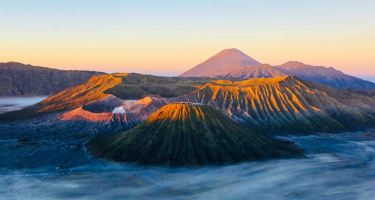 Komodo - 19 Days Adventure Tour - Chamaeleon 8