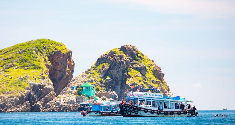 Vietnam Bites & Sights: 8-Day Super Save from Da Nang to Hanoi - Sondax Travel 8