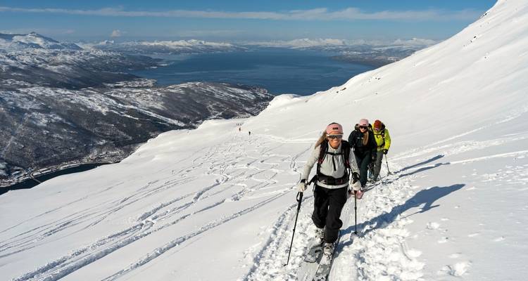 Skiing experience in Narvik - DERTOUR 8
