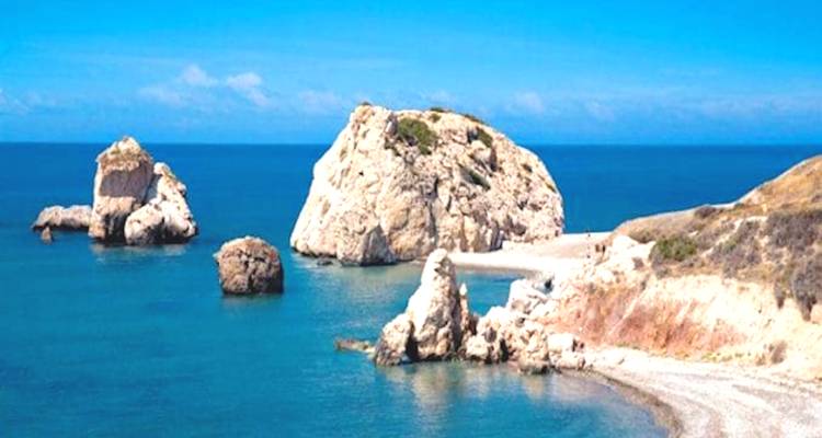 8 Days in Cyprus: A Tapestry of History, Myth & Mediterranean Life (Friday Arrivals) - QUALIDAY 1