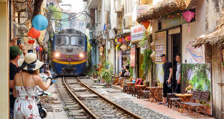 The Soul of Vietnam: 10 Days of Taste, Traditions & Tales - Sondax Travel 10