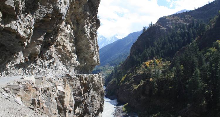 The Cliffhanger - Himalayan Challenges 4