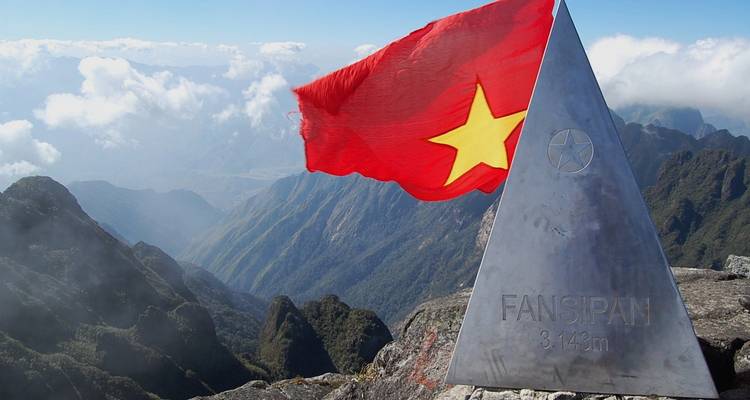 Unique Grand Vietnam Loop Tour 14- Day ( Mu Cang Chai - Tram Tau - Sapa - Ha Giang - Ban Gioc Waterfall - Ba Be Lake - Halong Bay) - Bee Gng International Joint Stock Company 5