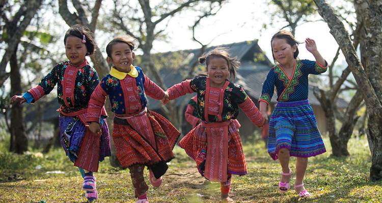 Unique Grand Vietnam Loop Tour 14- Day ( Mu Cang Chai - Tram Tau - Sapa - Ha Giang - Ban Gioc Waterfall - Ba Be Lake - Halong Bay) - Bee Gng International Joint Stock Company 7