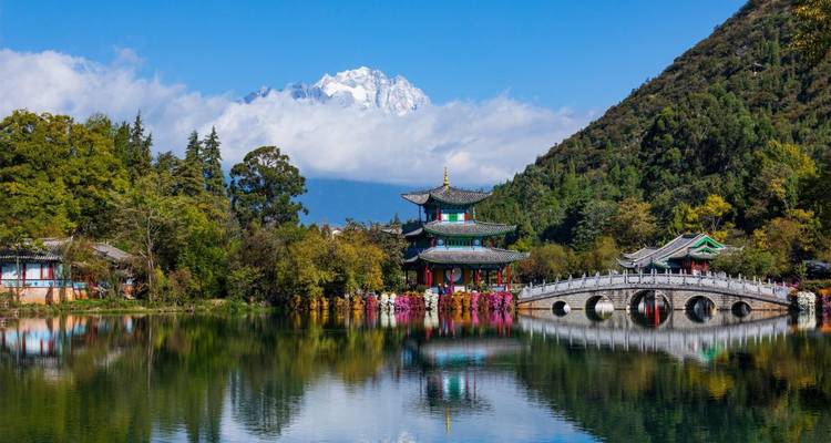Pure Luxury: from Shanghai to Shangri-La - DIAMIR Erlebnisreisen 1
