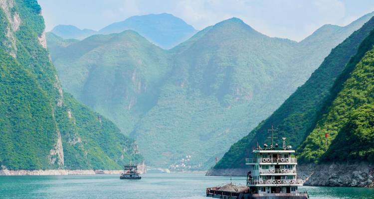 【China】16-Day Incredible Discovery Tour with Terracotta Warriors & Yangtze Cruise (Circuit de découverte incroyable de 16 jours avec les guerriers de Terracotta et la croisière du Yangtze) - Delightful Travel 2