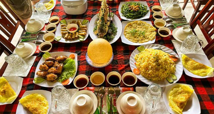 Le paradis des gourmets au Vietnam : Des saveurs infinies - Wonderscape Travel 4