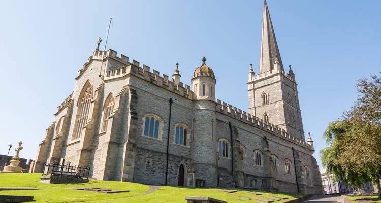 British Isles & Ireland Belfast to London (Tilbury) - Viking Cruises 6