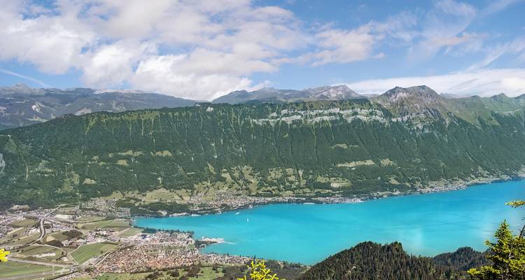 5 jours de visite libre à Interlaken : Pics, lacs et sensations en parapente - STM Tours LLC 1