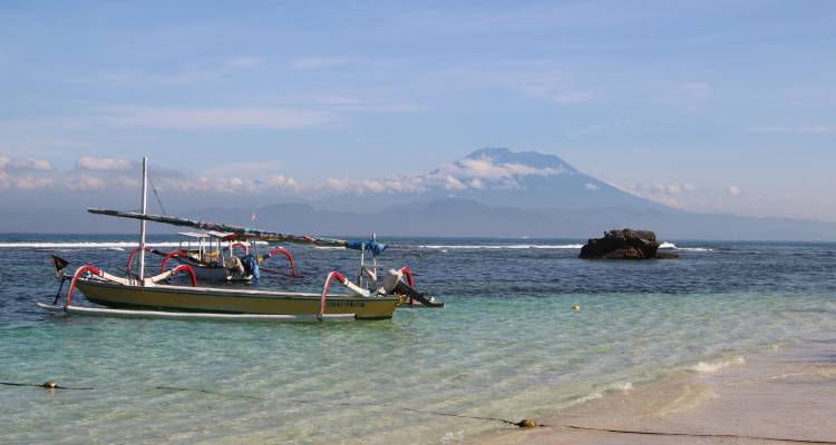 Sumatra to Nusa Lembongan: Wild Islands & Zen Beaches - G Adventures 5